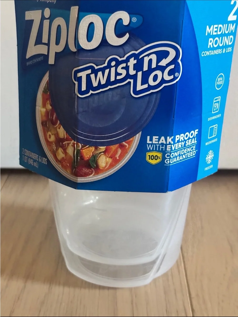 Ziploc Twist n' Loc -2 Medium Round Plastic Food Storage Containers